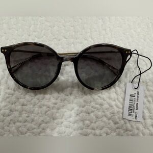 Zadig & Voltaire sun glasses 
SZV322
